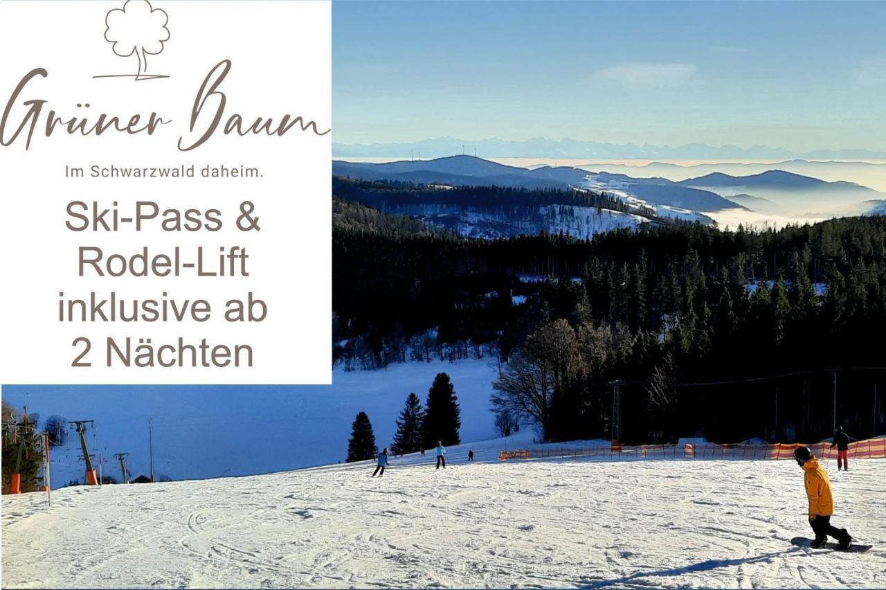 Gruener Baum Naturparkhotel & Schwarzwald-Restaurant 토트나우 외부 사진